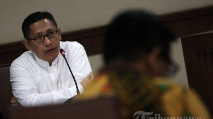 Terpidana kasus korupsi Pembangunan Pusat Pendidikan dan Sekolah Olahraga Nasional (P3SON) Hambalang Anas Urbaningrum mengikuti sidang lanjutan pengajuan peninjauan kembali (PK) di Pengadilan Tipikor, Jakarta, Jumat (29/6/2018). Sidang tersebut beragenda mendengarkan keterangan ahli dari ahli hukum administrasi negara FHUI, Dian Puji Simatupang.