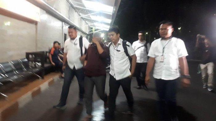 Tersangka berinisial HS (25) yang mengancam memenggal Presiden Joko Widodo