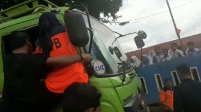 viral Bupati Lebak Iti Octavia Jayabaya maki-maki sopir truk
