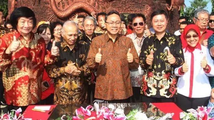 Zulkifli Hasan Saat Meresmikan Patung Dewa Kwan Kong pada 17 Juli 2017