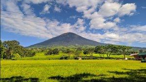 Gunung-Dempo-Sumsel.jpg