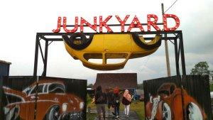 Junkyard-Garden-Autopark.jpg