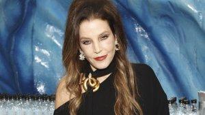 Lisa-Marie-Presley-putri-Elvis-dan-Priscilla-Presley.jpg