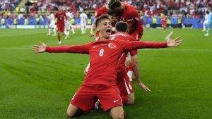 Pemain-timnas-Turki-Arda-Guler-di-Euro-2024.jpg