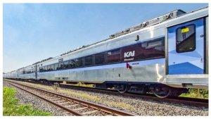 Trainset-KA-Logawa-dikirim-menuju-Kroya.jpg