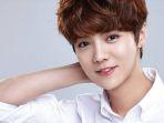 1-Luhan.jpg