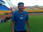 Agi-Pratama-saat-berseragam-Sriwijaya-FC.jpg