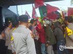 Aksi-Demo-di-Tuban-Ricuh.jpg