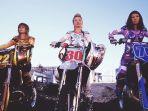 Charlies-Angels-Full-Throttle-1.jpg