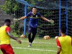 Dedi-Haryanto-saat-untuk-Persib-Balikpapan.jpg