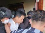 Eks-Sekretaris-Umum-FPI-Munarman-ditangkap-Densus-88-Antiteror-Polr.jpg