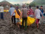 Evakuasi-warga-yang-tenggelam.jpg