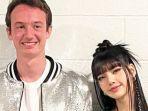 Frederic-Arnault-dan-Lisa-BLACKPINK-55555555556.jpg