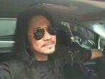 Gitaris-Slank-Abdee-Negara-ditemui-di-markas-Slank.jpg