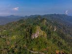 Gunung-Ijo-di-Pegunungan-Menoreh.jpg