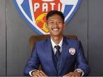 Ichsan-Hari-Kurniawan-saat-kontrak-denagn-PSG-Pati.jpg