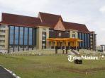 Kemegahan-Gedung-Polda-Riau-di-Jalan-Pattimura-Kota-Pekanbaru.jpg