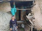 Kokom-seorang-nenek-di-Cianjur-tinggal-satu-atap-dengan-domba-karena-dua-kali-rumahnya-dibakar.jpg