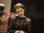 Lirik-lagu-Team-Lorde.jpg