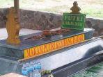 Makam-Putri-Kembang-Dadar-Dalam-Kawasan-Bukit-Siguntang.jpg