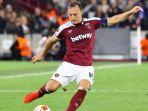 Mark-Noble-23.jpg