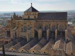 Masjid-Katedral-Cordoba-1.jpg