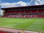Oakwell-Stadium-1.jpg