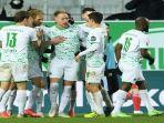 Pemain-depan-Greuther-Fuerth-Havard-Nielsen-tengah-merayakan-gol.jpg