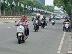 Pengendara-motor-bonceng-anak-di-depan-DOKWAHANA.jpg