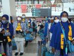 Penumpang-maskapai-Garuda-Indonesia-yang-akan-umrah-ke-Tanah-Suci-Rabu-1212022.jpg