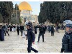 Polisi-Israel-berada-di-dalam.jpg