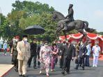 Prabowo-dan-Megawati-resmikan-patung-Bung-Karno.jpg