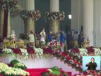 Presiden-dan-Wakil-Presiden-berada-di-tempat-upacara.jpg