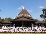 Outing Class Siswa Kelas V-VI SD Muhammadiyah 11 Solo ke Balaikota Surakarta