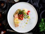 Salmon-with-Saffron-cream-Sauce-Starfruit-Beer-Summer-Jicamango-dan-Coffee-Mocha-Lava.jpg