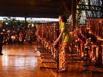 Saung-Angklung-Udjo.jpg