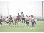Sejumlah-pemain-Timnas-Indonesia-saat-melakoni-latihan-di-Uni-Emirat-Arab.jpg