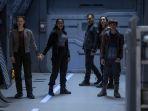 Serial-televisi-Lost-in-Space-2-20212.jpg