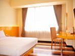 Suasana-Kamar-Pandanaran-Hotel-Simpang-Lima-Semarang-2.jpg