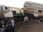 Tabrakan-dua-kereta-api.jpg