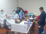 Tim-Polda-Sumut-lakukan-penggerebekan-layanan-rapid-test-antigen-di-lantai-II-Bandara-Kualanamu.jpg