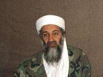 Usamah-bin-Ladin-Osama-bin-Laden-pada-tahun-2001.jpg