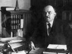 Vladimir-Lenin-2.jpg