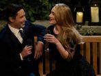 adele-menjadi-sorotan-saat-menjadi-host-di-acara-saturday-night-live-snl.jpg