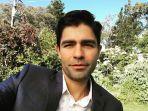 adrian-grenier-adalah-aktor-amerika.jpg