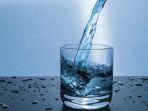 air-putih-ilustrasi.jpg