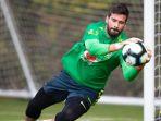 alisson-becker-1.jpg
