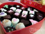 aneka-produk-cokelat-untuk-perayaan-valentine-dijual-di-toko-coklat.jpg