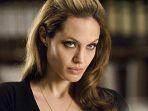 angelina-jolie.jpg