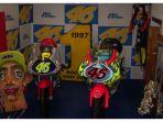 aprilia-rs125-kiri-dan-250-kanan-yang-mengantar-rossi-jadi-juara-dunia.jpg